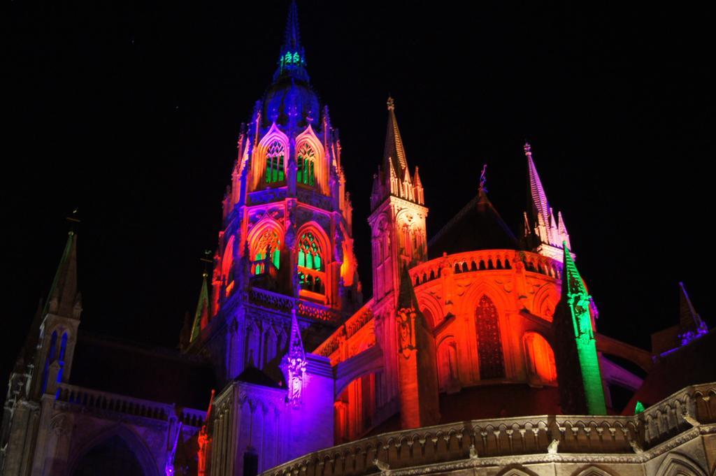 Appartamento La Citadine Bayeux Esterno foto